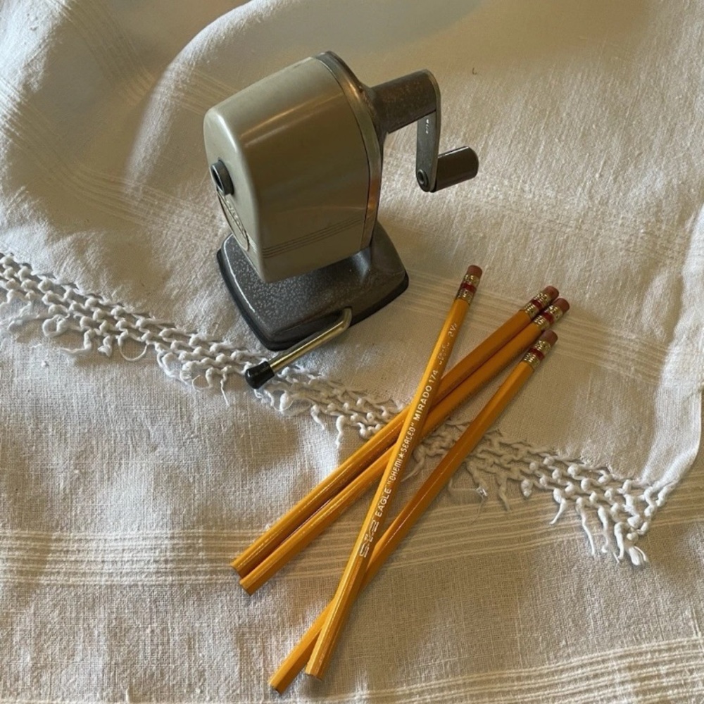 Vintage Berol Pencil Sharpener - Brown & 3 Eagle Mirado Pencils.